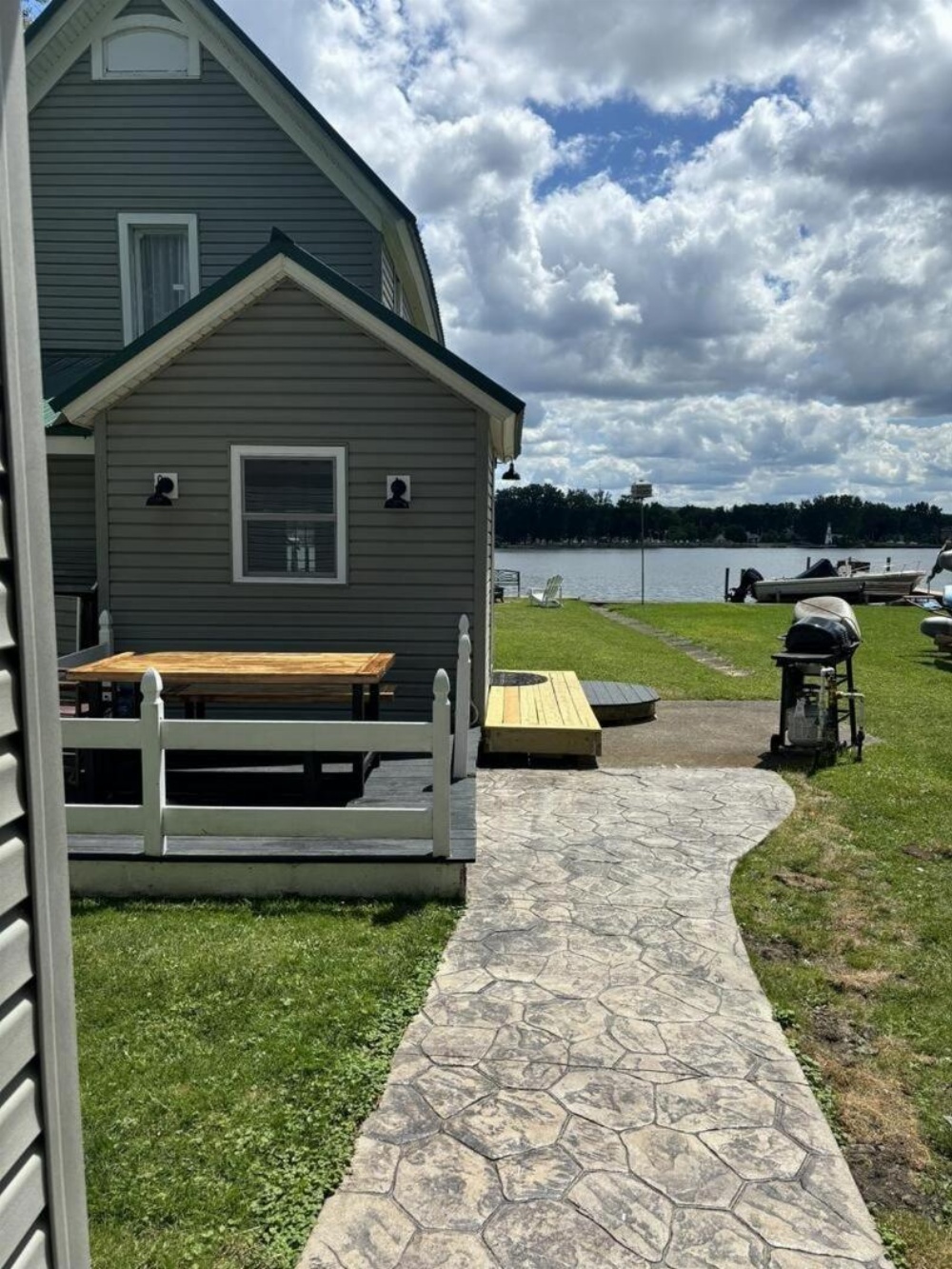 Sweet Mary home Main image